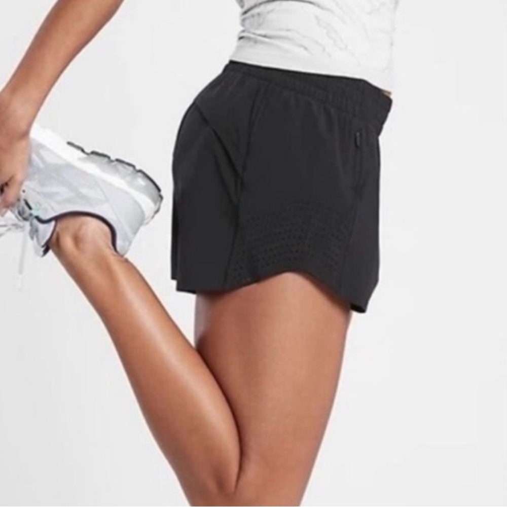 Athleta New Hustle 3" Black Running Shorts in Black Size XS NWT - Picture 5 of 16